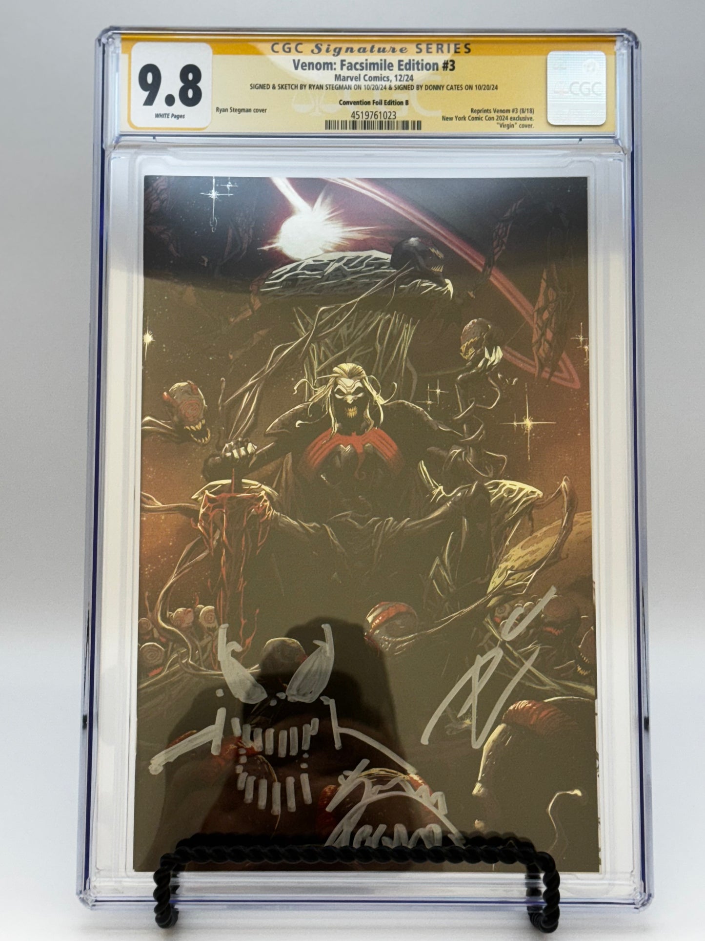 [REMARK | SIGNED DONNY CATES | RYAN STEGMAN][FOIL] VENOM #3 UNKNOWN COMICS EXCLUSIVE FACSIMILE STEGMAN VIRGIN NYCC VAR [CGC 9.8 YELLOW LABEL][IN STOCK]